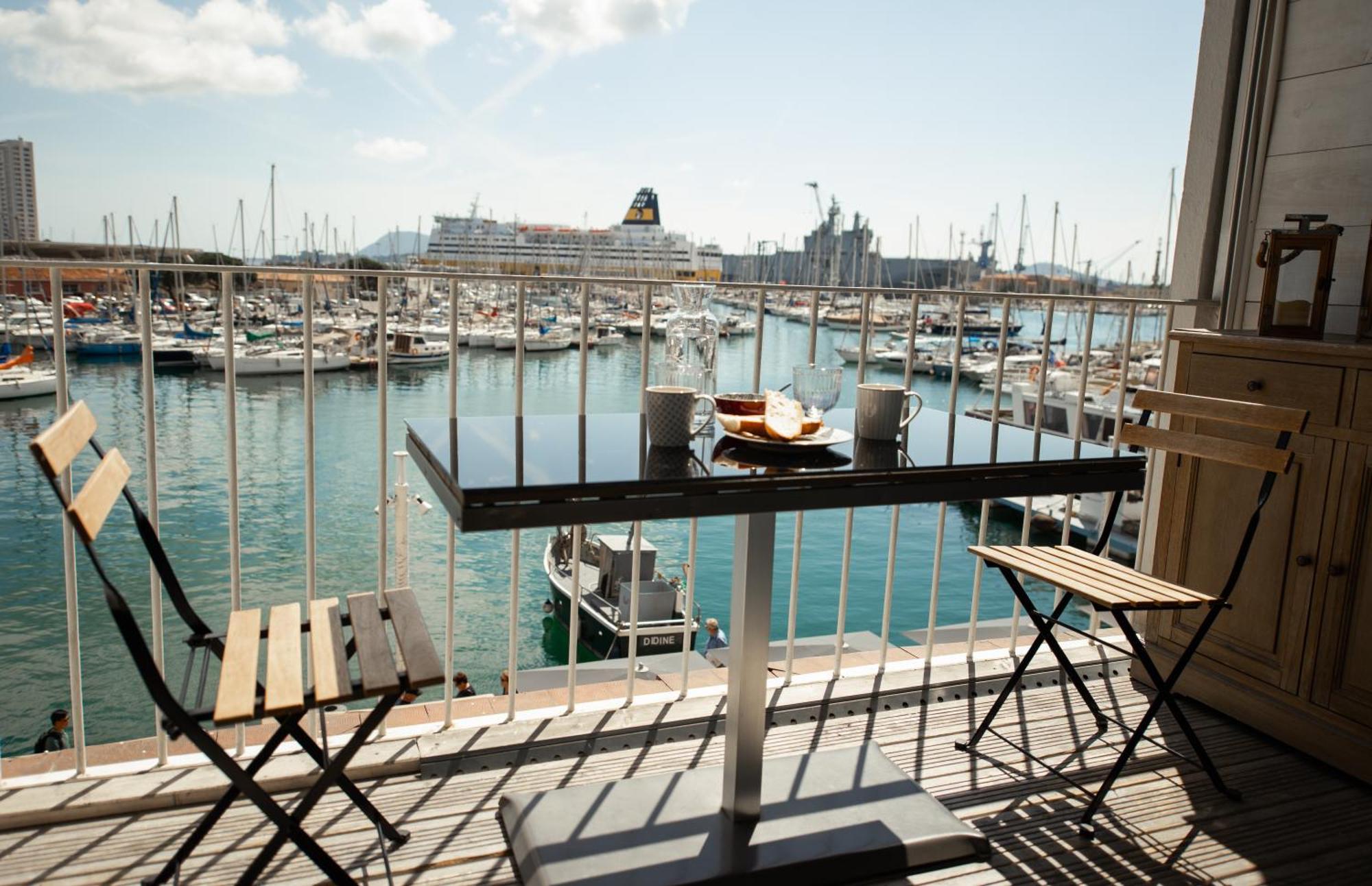 Marinca Du Port De Toulon Lägenhet Exteriör bild